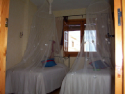 TwinBedroom2.jpg